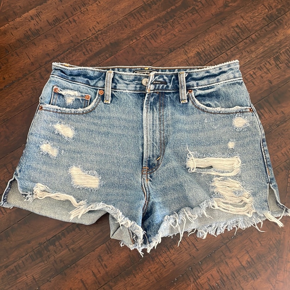 Abercrombie & Fitch Annie High Rise Jean Shorts